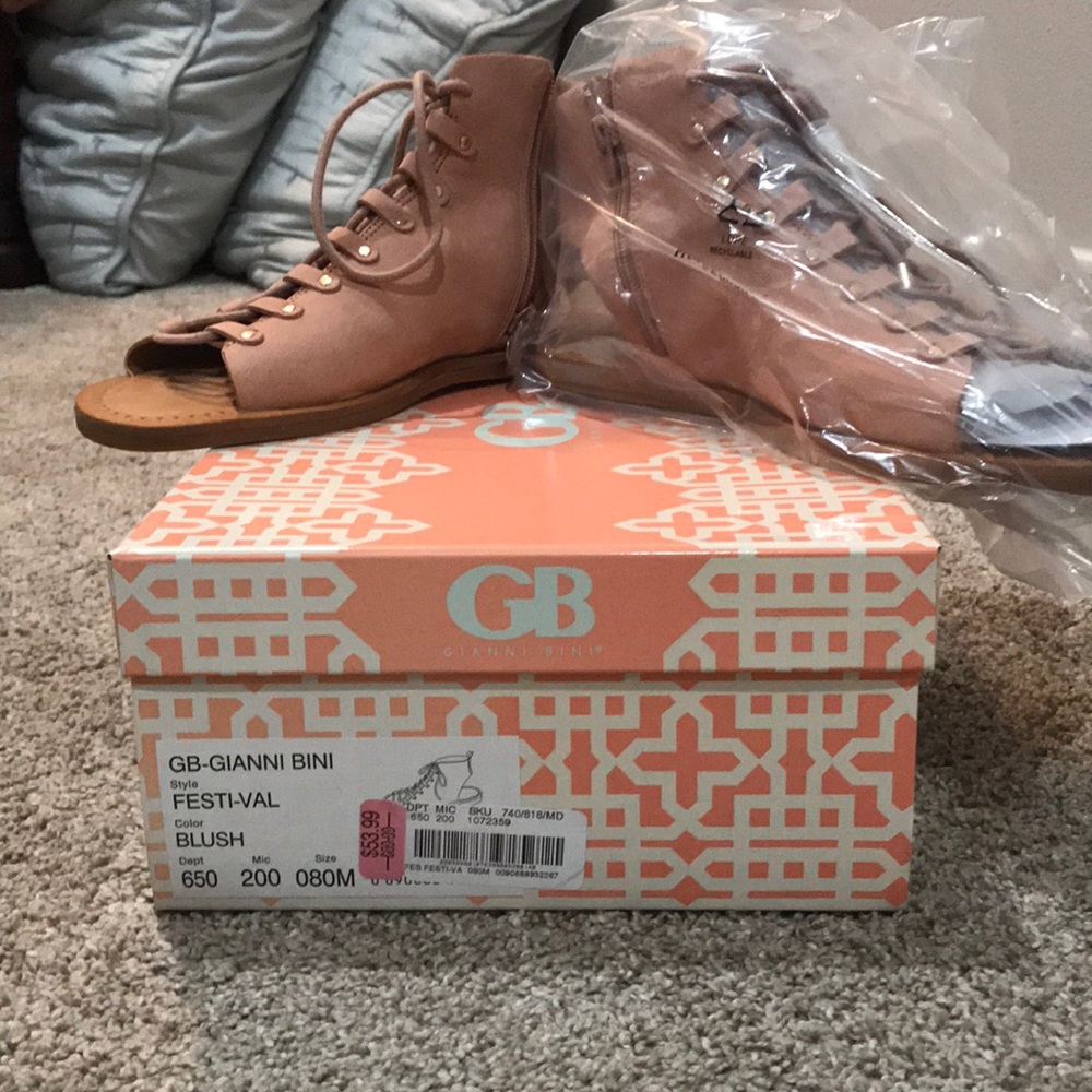 GB Gianni Bini boot sandal